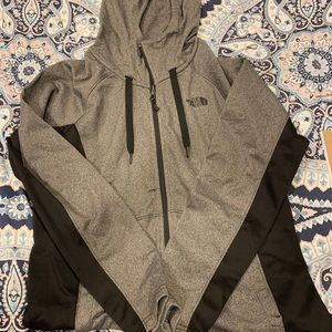 The north face sweatshirt zip up